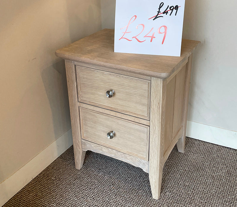 New England bedside chest