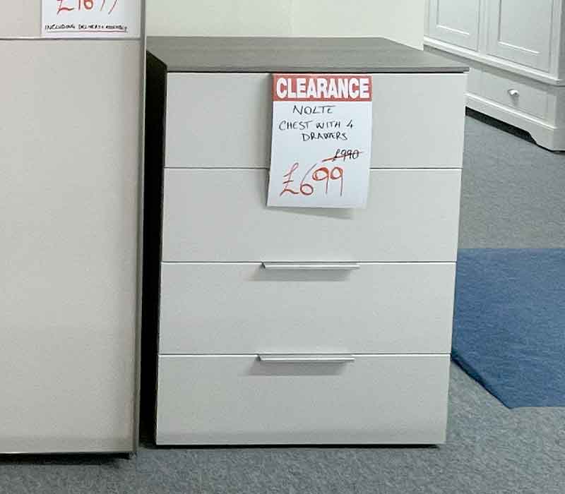 Nolte chest with 4 drawers