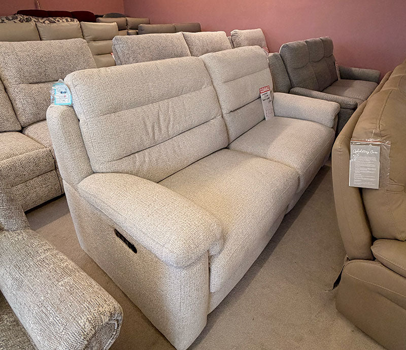 California 2.5 seater sofa with power and lumber