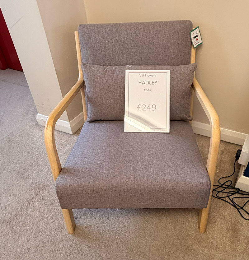 Hadley small chair £249