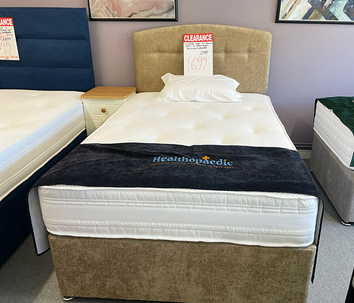 Chatham 1000 2+2 drawer divan set. Small double.