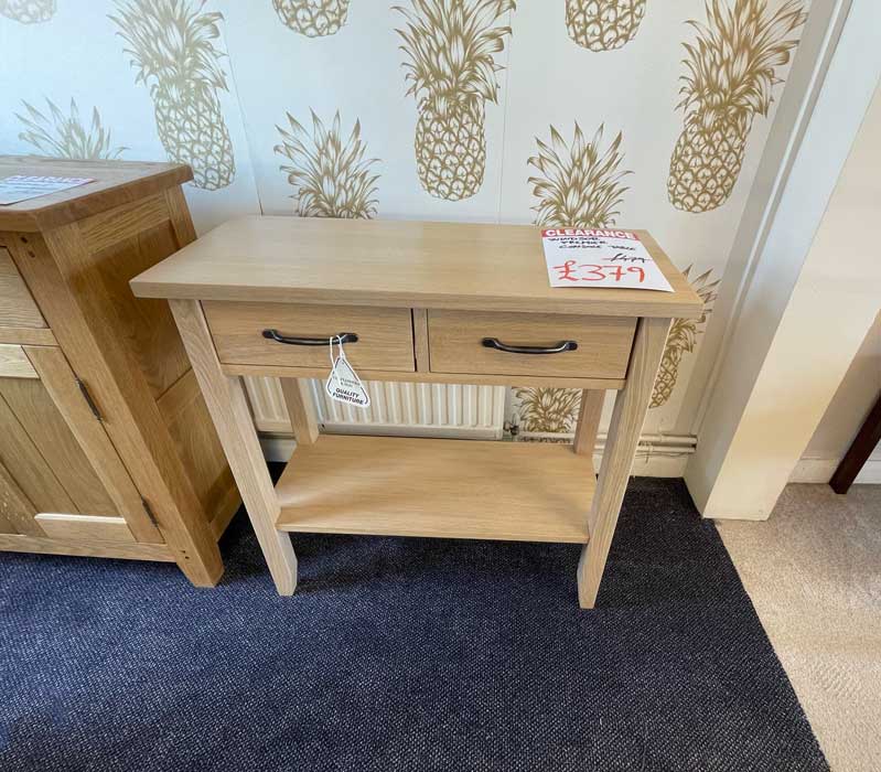 Windsor premier console table