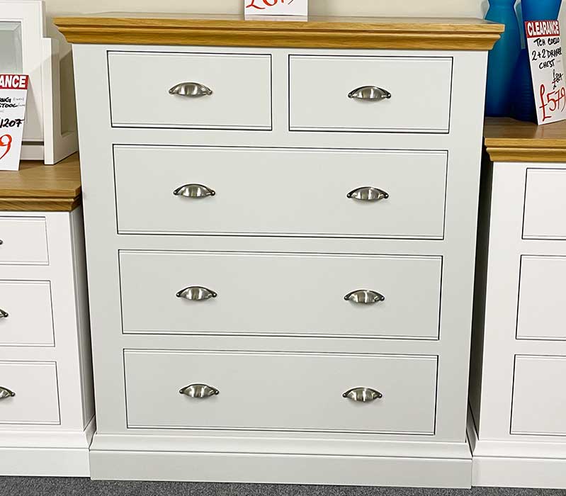 Coelo white chest of drawers